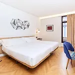 Hotel Occidental Alfonso V León