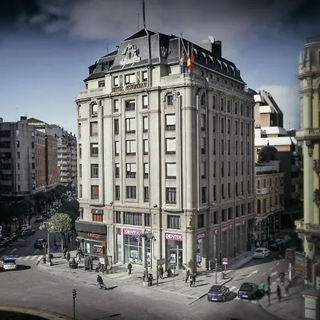 Occidental Alfonso V Leon