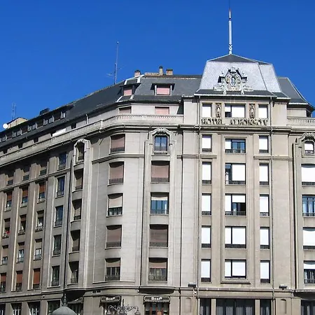 Occidental Alfonso V Hotel 4*
