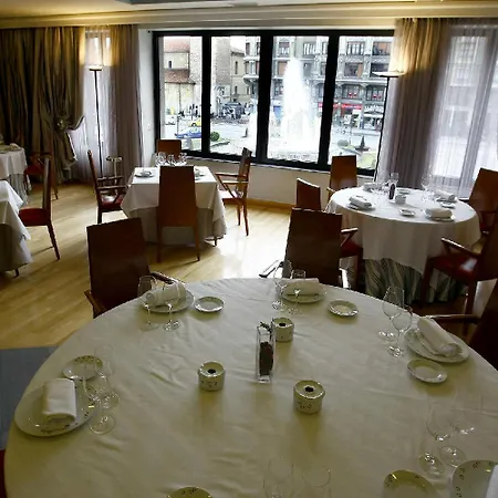 Occidental Alfonso V 4* León