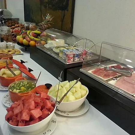 Occidental Alfonso V Hotel 4*