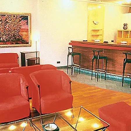 Occidental Alfonso V 4*