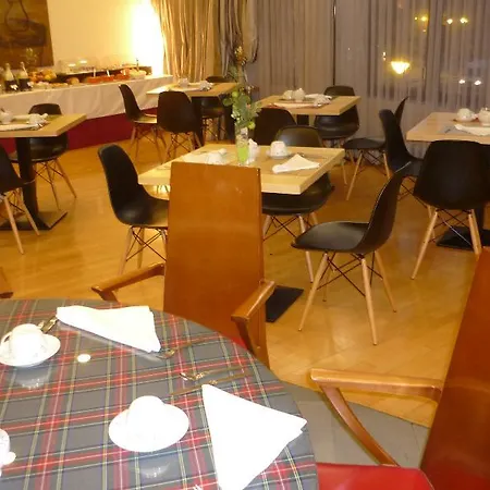 Hotel Occidental Alfonso V 4*