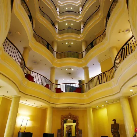 Occidental Alfonso V Szálloda