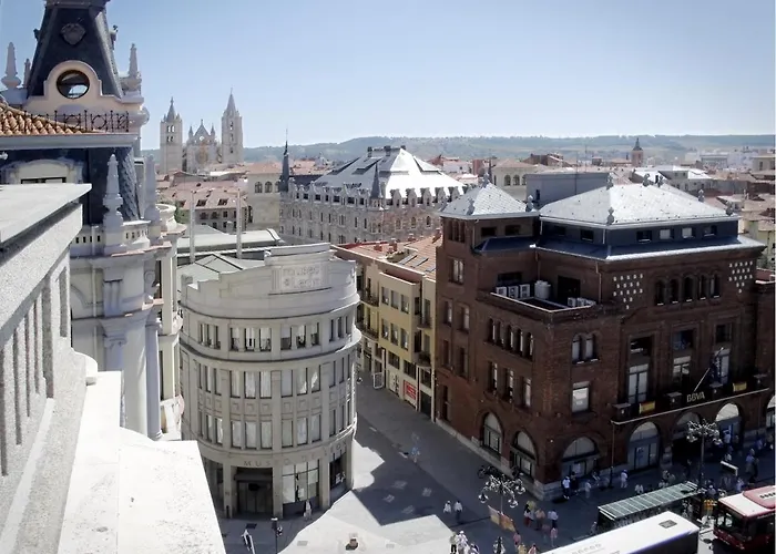 Occidental Alfonso V Szálloda