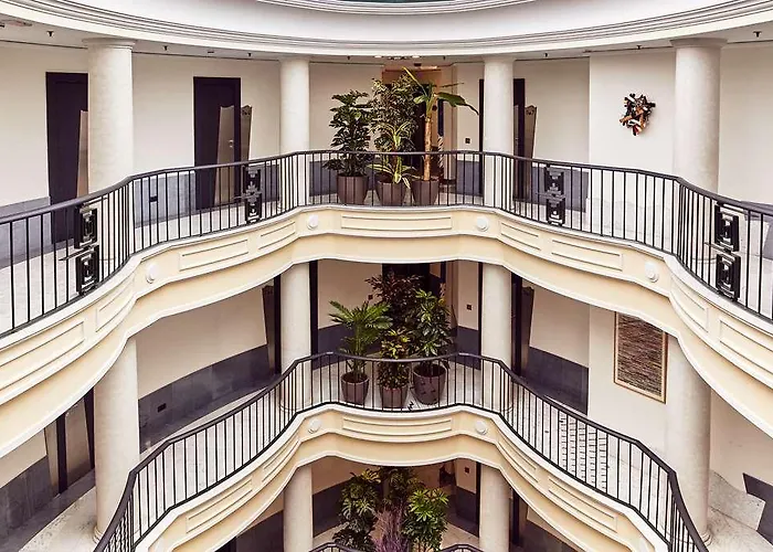 Occidental Alfonso V 4* León