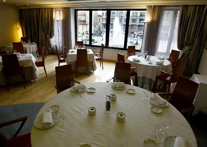 Occidental Alfonso V 4* León