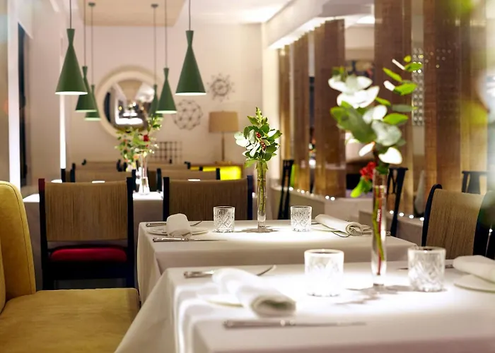 Occidental Alfonso V 4* León